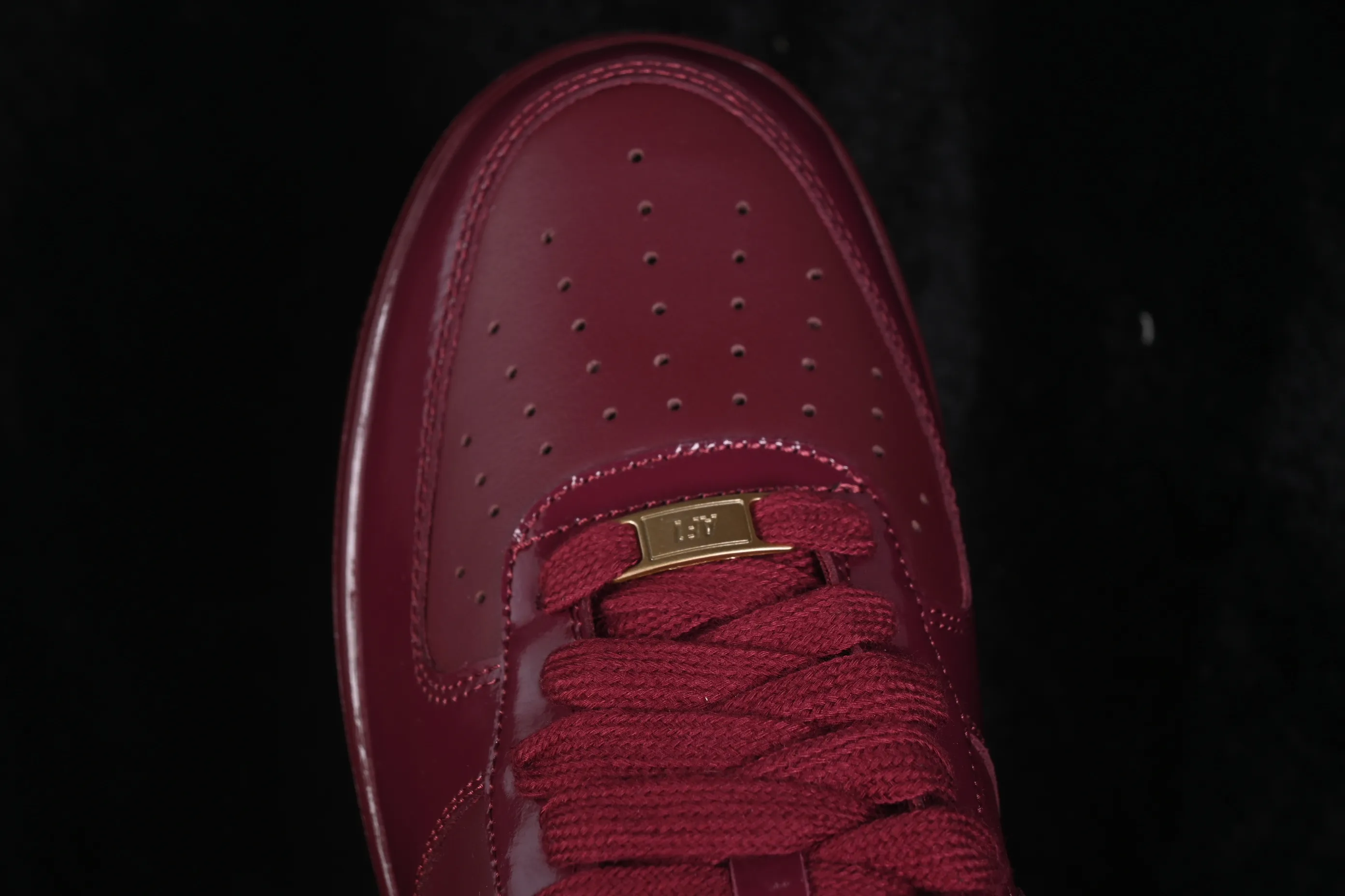 All categories Nk Air Force 1 Air Force series Nk Air Force 1 Low Air Force low-top C version Central Cee x Nike Air Force 1 Low "Dark Beetroot" joint model Air Force low-top casual sneakers IO9970-638